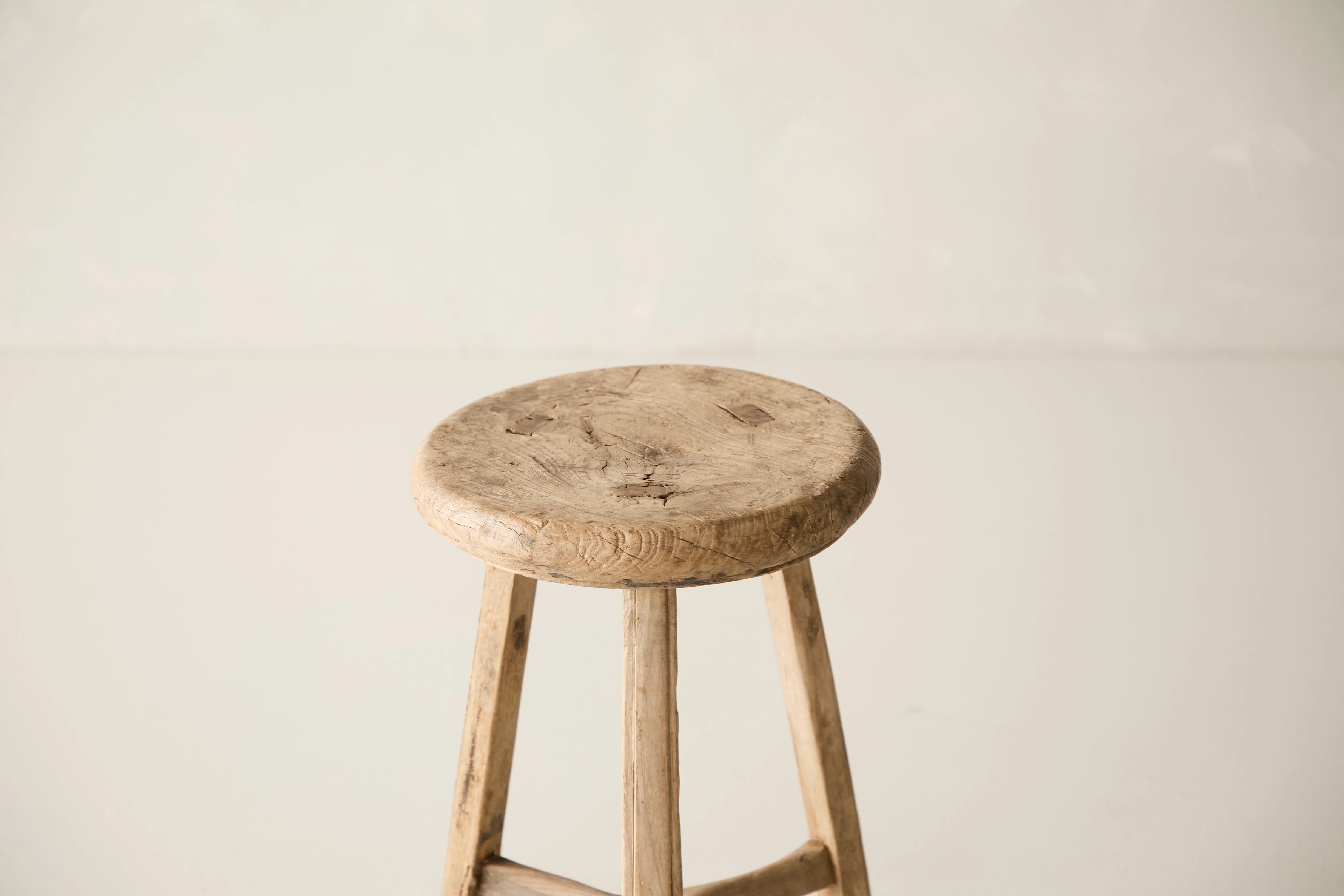Vintage Solid Elm Cobbler Stool - Circa 1955 No. J23 - Image 2